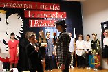 Patriotyczna Inscenizacja w Publicznej Szkole Podstawowej w Łagiewnikach
