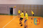Towarzyski mecz siatkówki Gimnazjum w Czarnożyłach i Klubu Sportowego Kąty